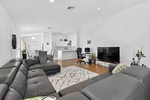 1441 Majesty Terrace, Weston, FL 33327 - Photo 7