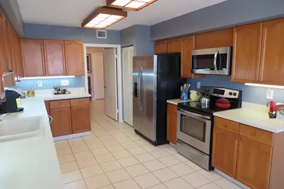 7578 Regency Lake Drive #501, Boca Raton, FL 33433 - Photo 7