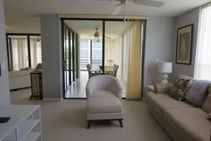 7578 Regency Lake Dr, Boca Raton, FL 33433 - Photo 23