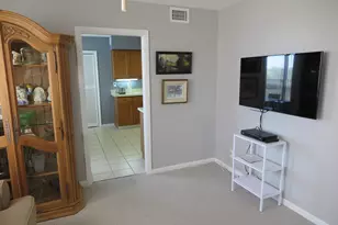 7578 Regency Lake Dr, Boca Raton, FL 33433 - Photo 25