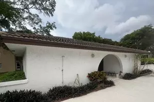 2700 Riverside Dr, Coral Springs, FL 33065 - Photo 7