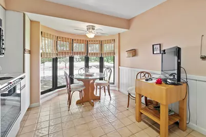 17110 Waterbend Drive #219, Jupiter, FL 33477 - Photo 9