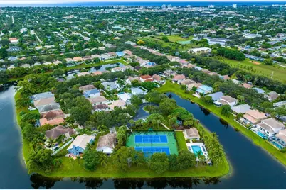 1290 Delray Lakes Drive, Delray Beach, FL 33444 - Photo 5