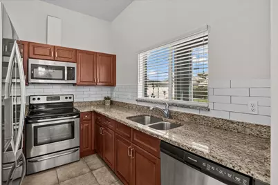 961 SW Consolata Avenue, Port Saint Lucie, FL 34953 - Photo 11