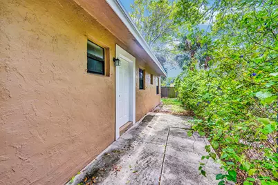 336 NE 12th Avenue, Boynton Beach, FL 33435 - Photo 11