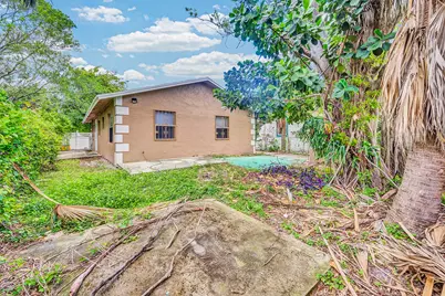 336 NE 12th Avenue, Boynton Beach, FL 33435 - Photo 9