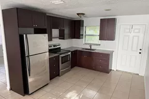 336 NE 12th Ave, Boynton Beach, FL 33435 - Photo 1