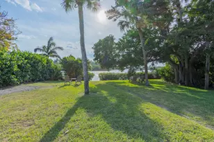 1027 Mangrove Ln, Vero Beach, FL 32963 - Photo 35