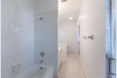 1027 Mangrove Lane, Vero Beach, FL 32963 - Photo 23