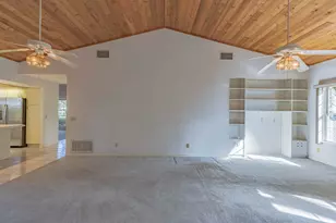 1027 Mangrove Ln, Vero Beach, FL 32963 - Photo 21
