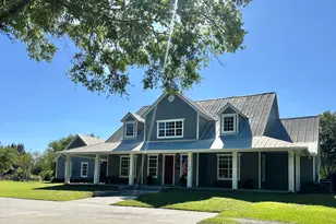 2135 55th Ave SW, Vero Beach, FL 32968 - Photo 3