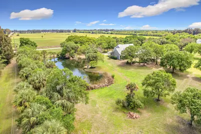 2135 55th Avenue SW, Vero Beach, FL 32968 - Photo 49