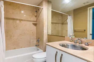 2051 SE 3rd St, Deerfield Beach, FL 33441 - Photo 19