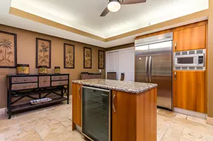 2051 SE 3rd St, Deerfield Beach, FL 33441 - Photo 9