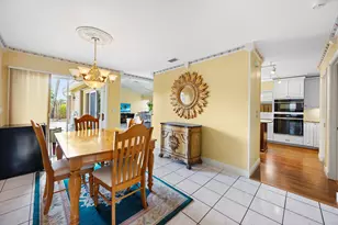 5597 Descartes Cir, Boynton Beach, FL 33472 - Photo 9
