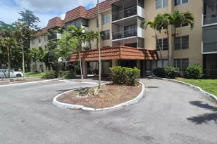 4166 Inverrary Dr, Lauderhill, FL 33319 - Photo 3