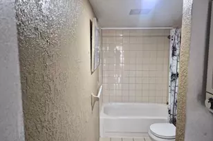4166 Inverrary Dr, Lauderhill, FL 33319 - Photo 21