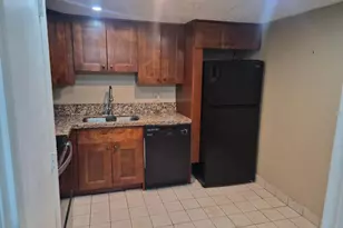 4166 Inverrary Dr, Lauderhill, FL 33319 - Photo 9