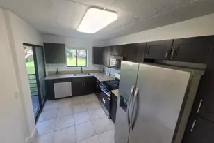 5917 Via Vermilya, Lake Worth, FL 33462 - Photo 21