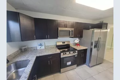 5917 Via Vermilya #206, Lake Worth, FL 33462 - Photo 23