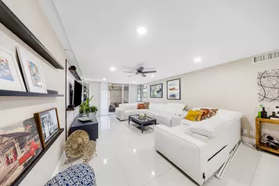 4261 W Palm Aire Drive #204, Pompano Beach, FL 33069 - Photo 9