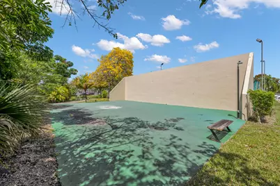 7100 NW 17th Street #217, Plantation, FL 33313 - Photo 17