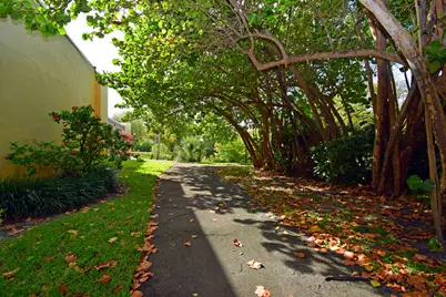 7100 NW 17th Street #217, Plantation, FL 33313 - Photo 27