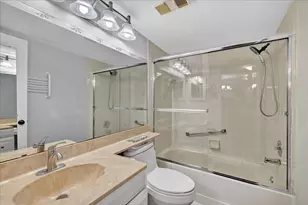 7633 Tahiti Ln, Lake Worth, FL 33467 - Photo 25