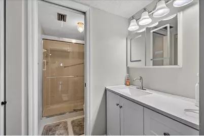 7633 Tahiti Lane #101, Lake Worth, FL 33467 - Photo 17