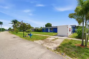 5792 Tarragon Dr, West Palm Beach, FL 33415 - Photo 5