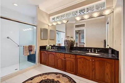 8864 Shoal Creek Lane, Boynton Beach, FL 33472 - Photo 13