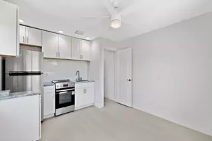 741 Hernando St, Fort Pierce, FL 34949 - Photo 11