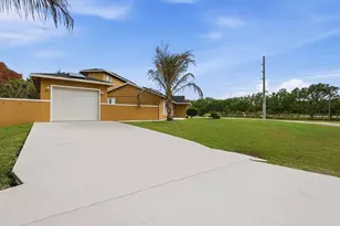 2301 SW Barber Ln, Port Saint Lucie, FL 34984 - Photo 3