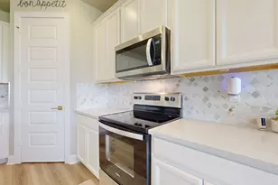 6624 NW Cloverdale Ave, Port Saint Lucie, FL 34987 - Photo 13