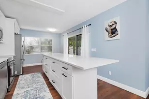 8142 Bridgewater Ct, Lake Clarke Shores, FL 33406 - Photo 7