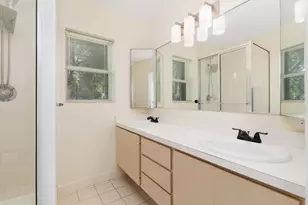 8142 Bridgewater Ct, Lake Clarke Shores, FL 33406 - Photo 13