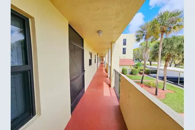 23385 Barwood Lane #1203, Boca Raton, FL 33428 - Photo 3