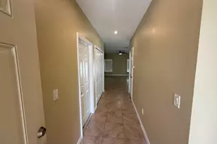 5234 Oakland Lake Cir, Fort Pierce, FL 34951 - Photo 17