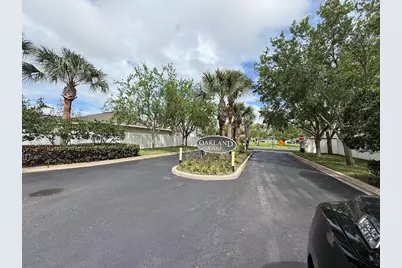 5234 Oakland Lake Circle, Fort Pierce, FL 34951 - Photo 3