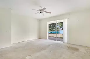 1599 Newhaven Point Ln, West Palm Beach, FL 33411 - Photo 9