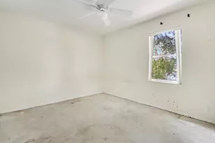 1599 Newhaven Point Ln, West Palm Beach, FL 33411 - Photo 5