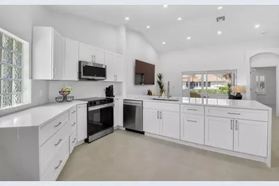 6171 Floral Lakes Drive, Delray Beach, FL 33484 - Photo 17