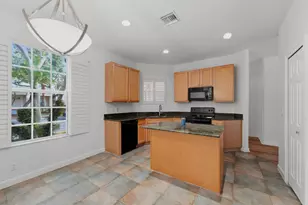 8058 Murano Cir, Palm Beach Gardens, FL 33418 - Photo 17
