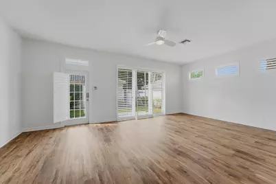8058 Murano Circle, Palm Beach Gardens, FL 33418 - Photo 35