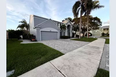 10319 Grove Street, Cooper City, FL 33328 - Photo 3
