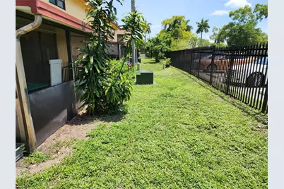 2619 NW 47th Lane, Lauderdale Lakes, FL 33313 - Photo 33