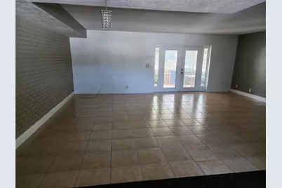 2619 NW 47th Lane, Lauderdale Lakes, FL 33313 - Photo 9