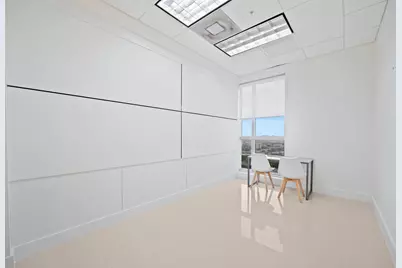 175 SW 7th Street #1600, Miami, FL 33130 - Photo 15