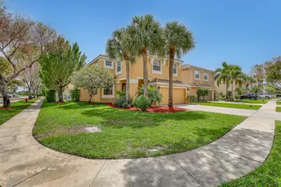 2465 Westmont Lane, Royal Palm Beach, FL 33411 - Photo 3