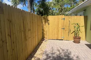 116 Mayfield Rd, Lantana, FL 33462 - Photo 13